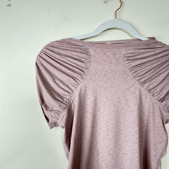 FP Movement Mauve Ruched Short Sleeve Active Top NWOT Size Small - Picture 2 of 7